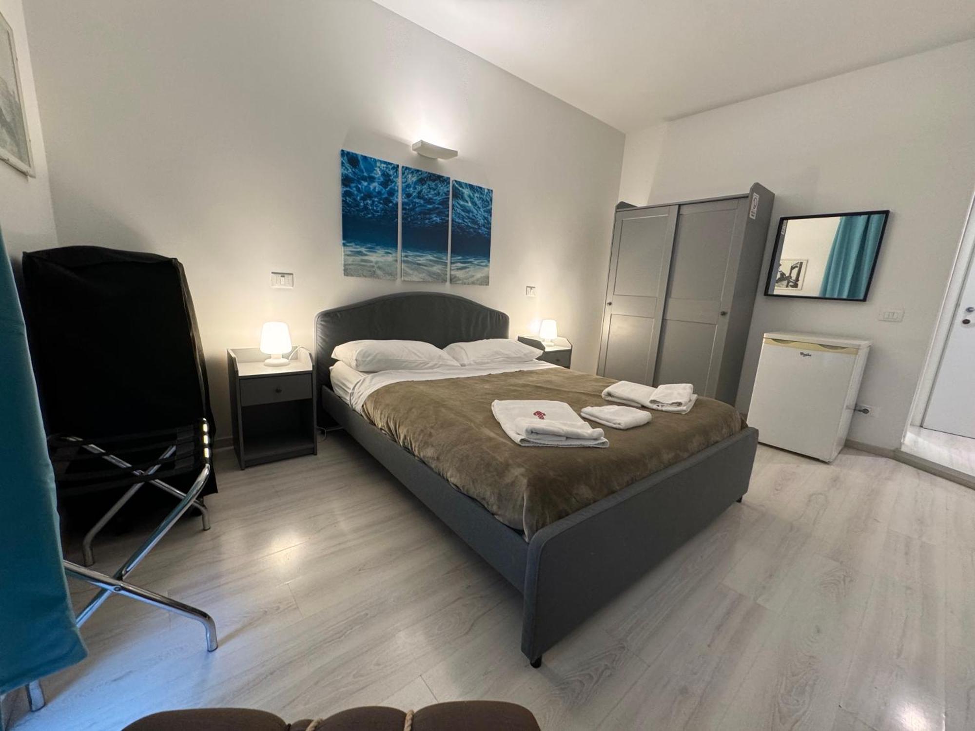 Tiburtina Suites, Roma ภายนอก รูปภาพ