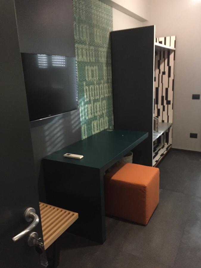 Tiburtina Suites, Roma ภายนอก รูปภาพ