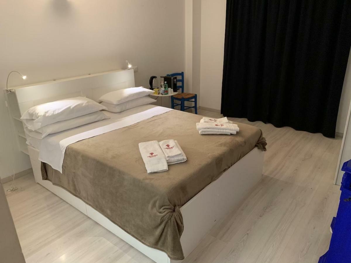 Tiburtina Suites, Roma ภายนอก รูปภาพ